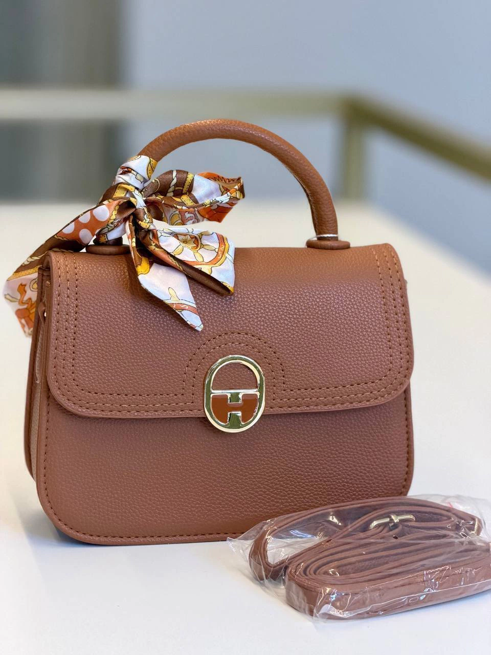 Bolsa Com Lenço