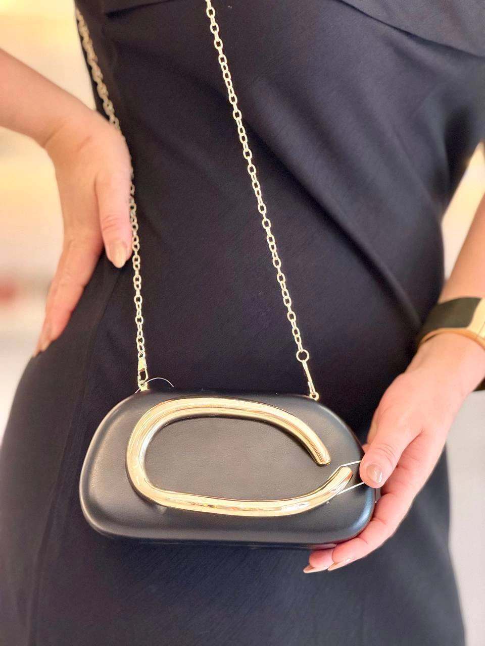 Bolsa Mão Metal Dourado