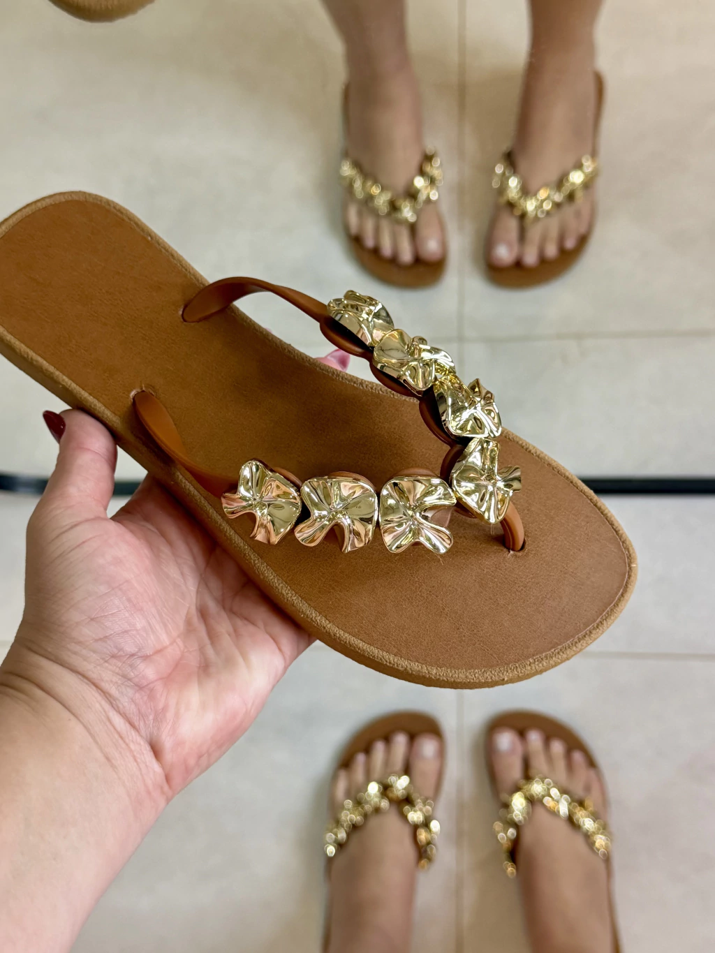 Chinelo Tiras Pedras