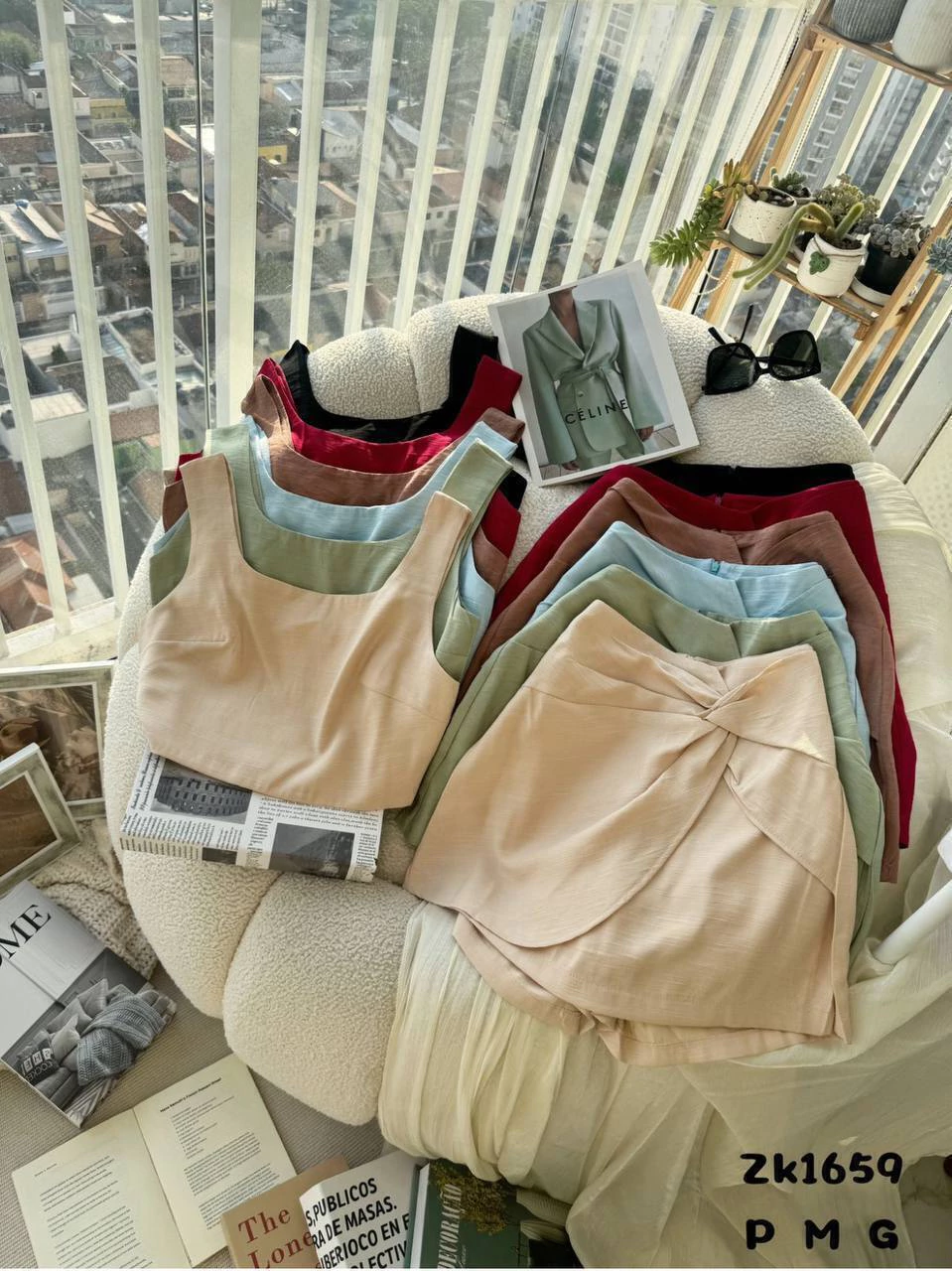 Conjunto Short/Saia e Top